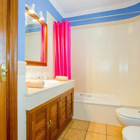 In Puerto Del Carmen Sleeps 10 With Pool Air Con And Wifi *